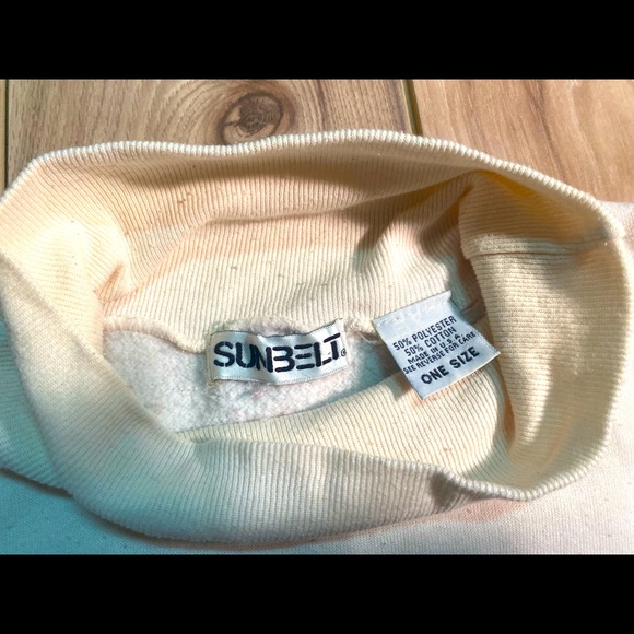 Sunbelt turtleneck Color Block Sweatshirt (OS) - Picture 3 of 3